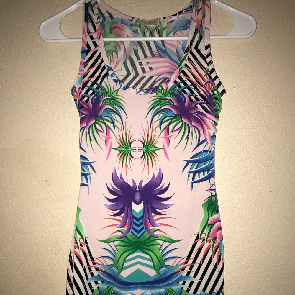 Nicki Minaj size XS
